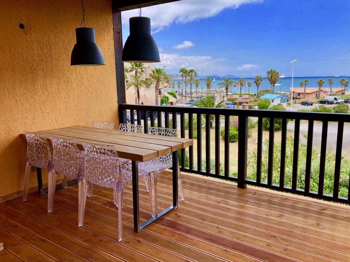 Appartement Climatise Refait A Neuf - Vue Mer Saint-Tropez - Piscine- 50M Plage Gassin Exteriör bild