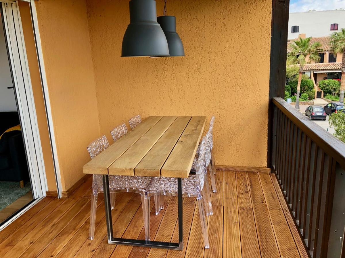 Appartement Climatise Refait A Neuf - Vue Mer Saint-Tropez - Piscine- 50M Plage Gassin Exteriör bild